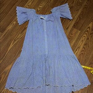 NWT Sandra Periwinkle Laced Overly Lined Flowy‎ Floral Detail Dress Womens Large